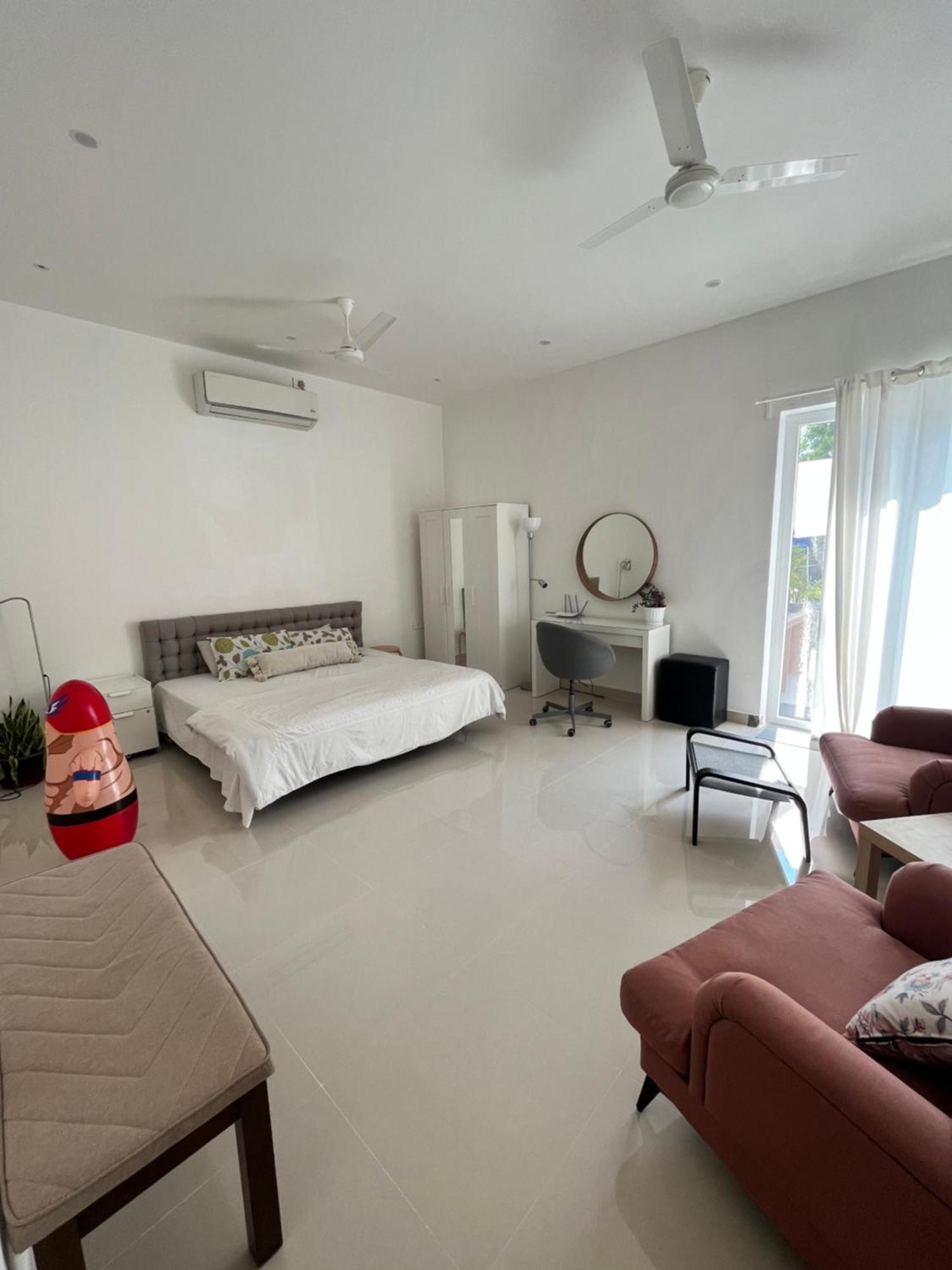 Jlr Farm Stay Hyderabad Eksteriør billede