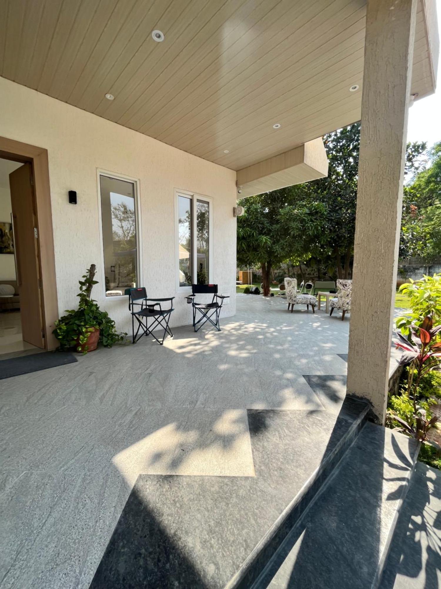 Jlr Farm Stay Hyderabad Eksteriør billede
